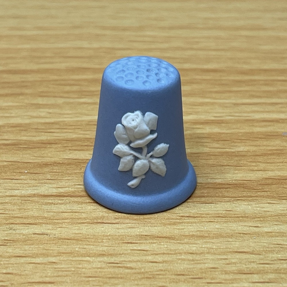 Wedgwood England Jasperware Thimble Blue White Raised Rose Relief Antique 1890s